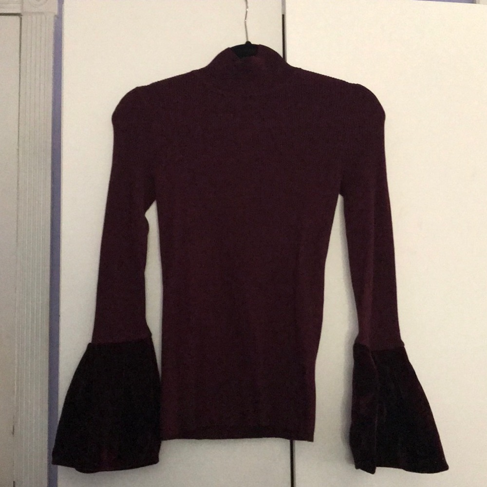 Inc burgundy ribbed velvet sleeve top